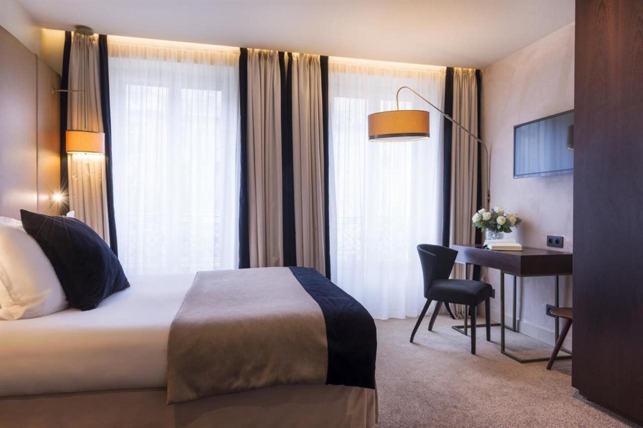 Hotel La Bourdonnais By Inwood Hotels Paryż Zewnętrze zdjęcie